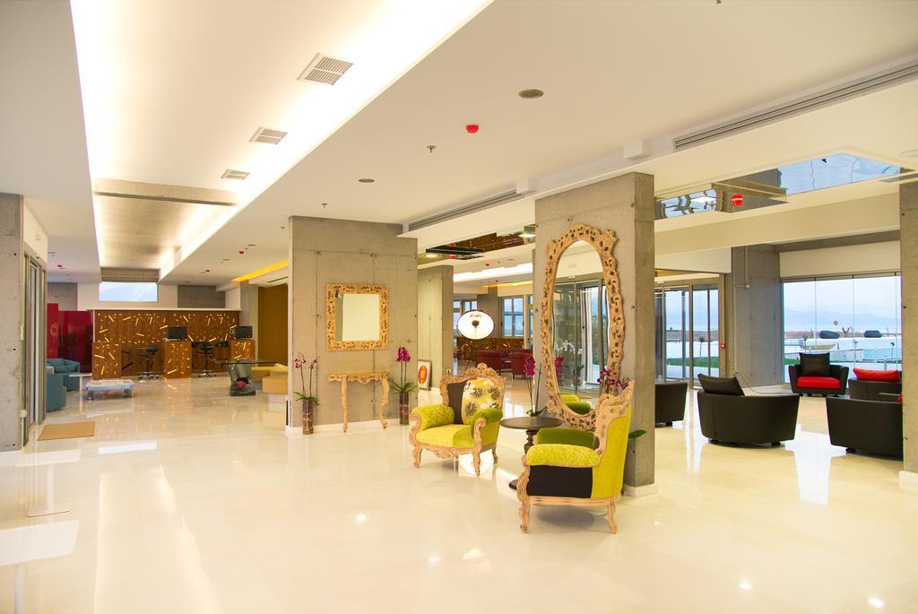Buca Beach Resort Messíni 외부 사진