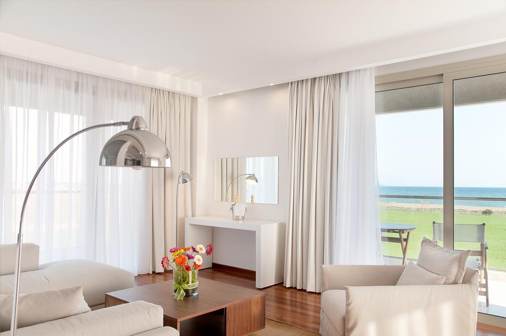 Buca Beach Resort Messíni 객실 사진