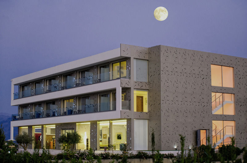 Buca Beach Resort Messíni 외부 사진